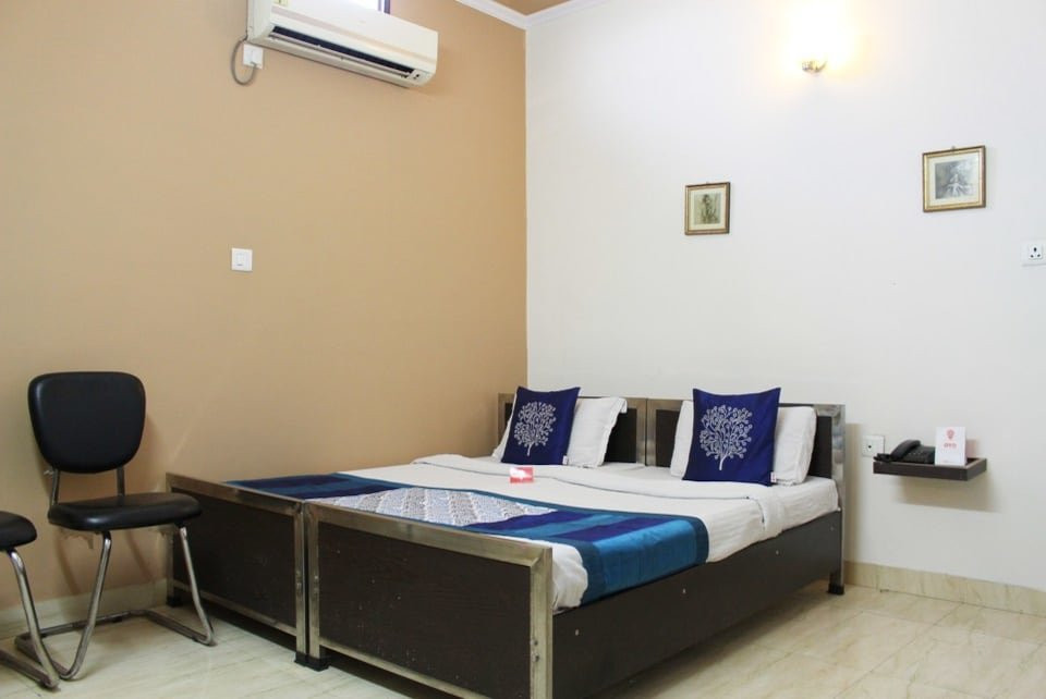 OYO 3956 Home Stay Punjabi Handi主图