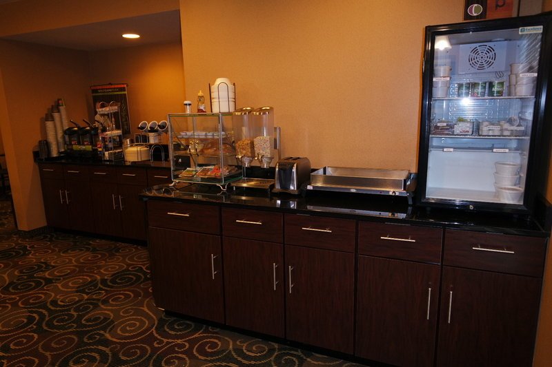 Cobblestone Inn & Suites - Harper-官方