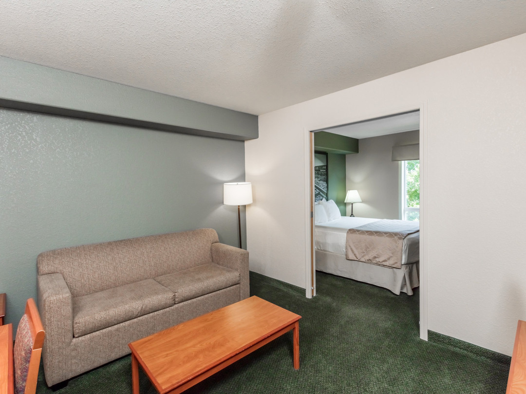 Super 8 by Wyndham Swan River主图