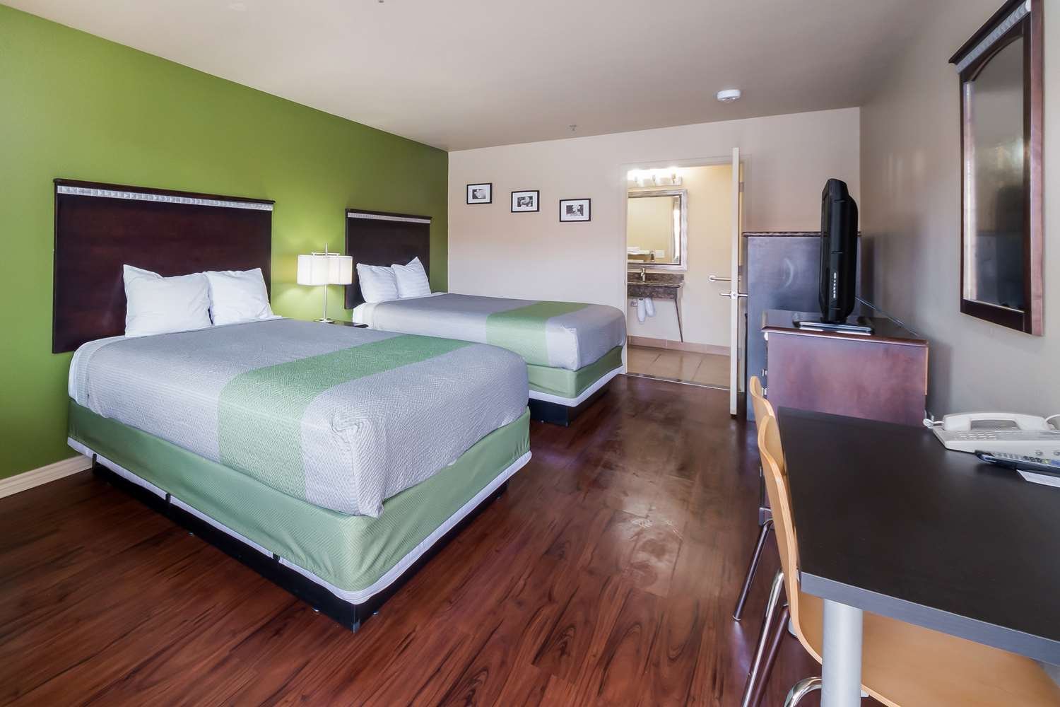 Motel 6 Floresville-官方