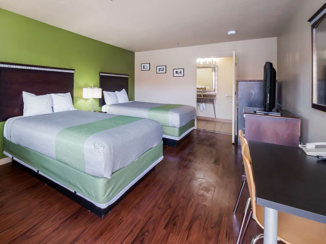 Motel 6 Floresville主图