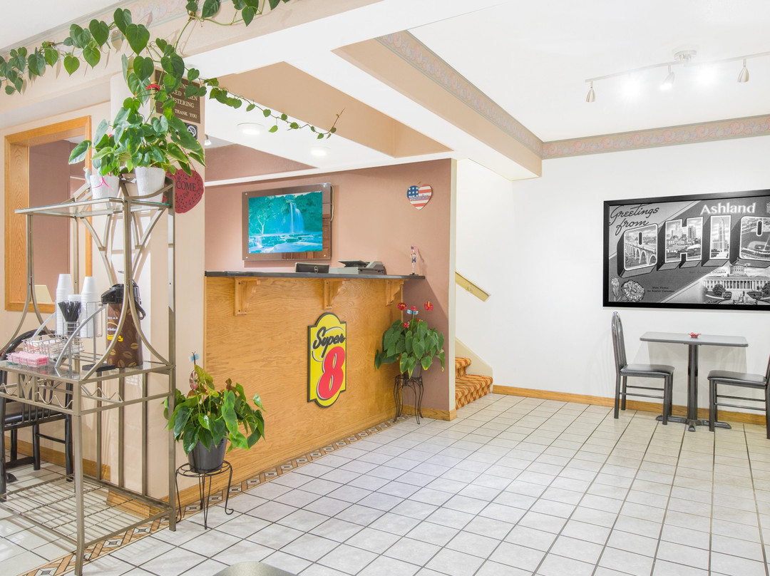 Ashland酒店住宿-Super 8 by Wyndham Ashland