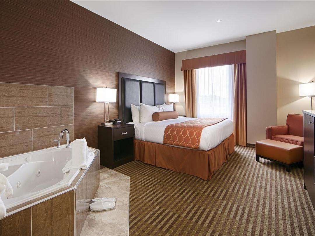 Best Western Plus Fergus Hotel主图