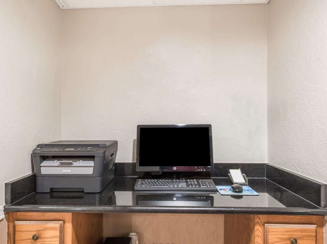 Surestay By Best Western Duncan主图