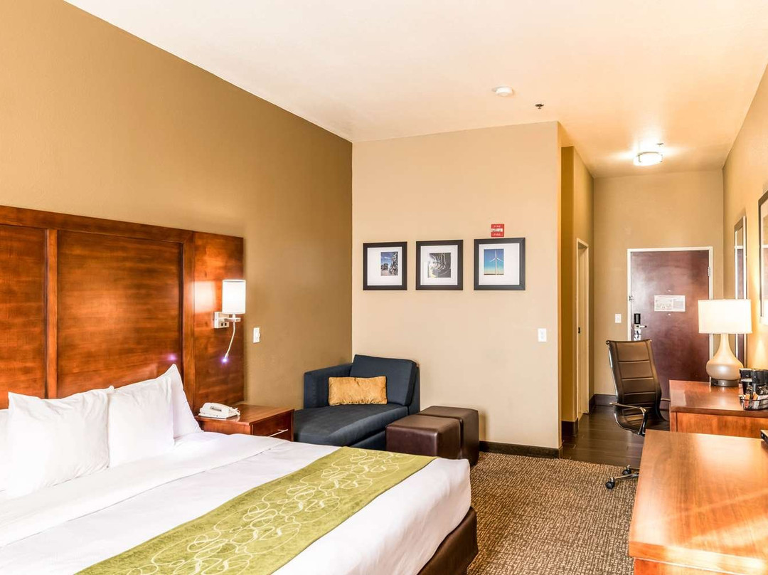 Comfort Suites South -- Amarillo主图