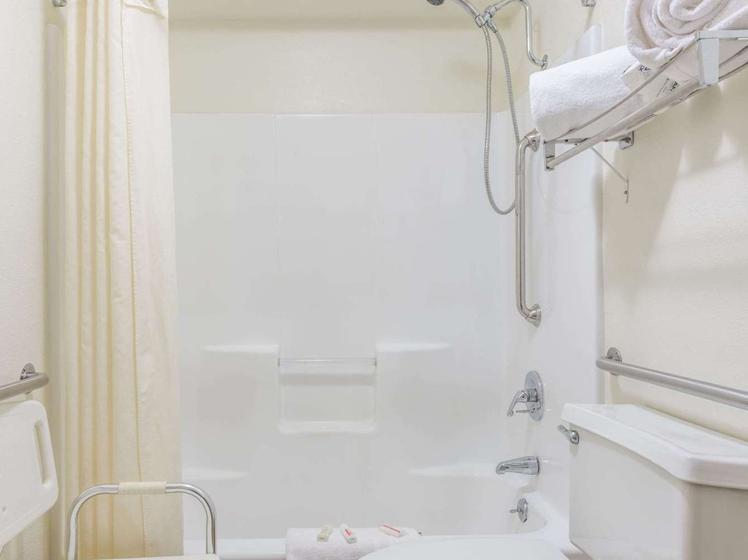 Super 8 by Wyndham Clovis主图