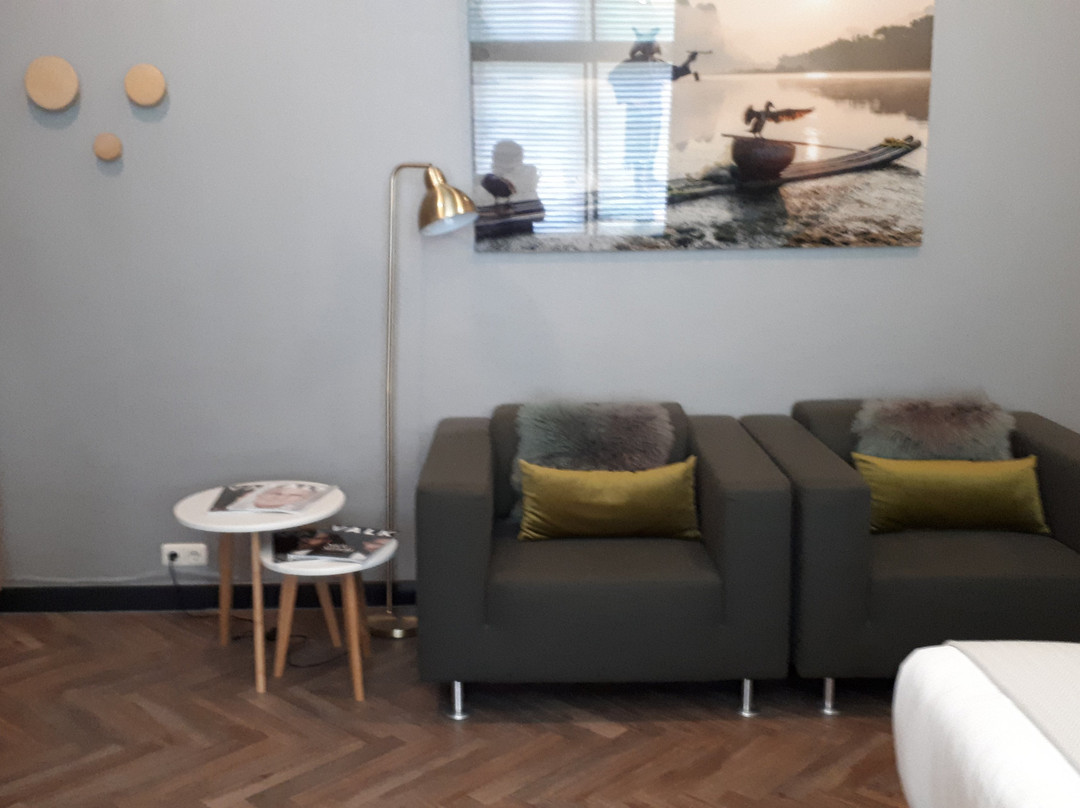 Onderwijshotel De Rooi Pannen Tilburg主图