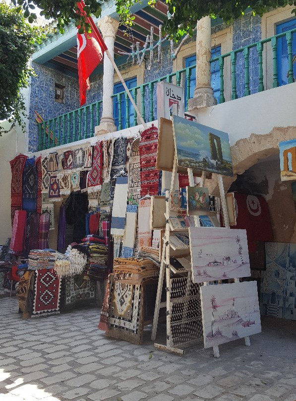 马赫迪耶餐馆和美食-Cafe Gamra