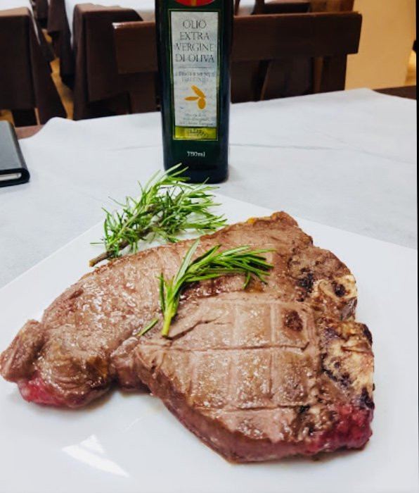 Salvano餐馆和美食-Montagnoli & Biondi - Ristorante