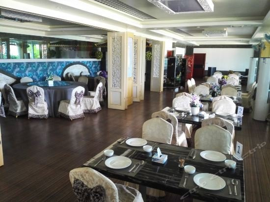 Crystal Palace Hotel主图