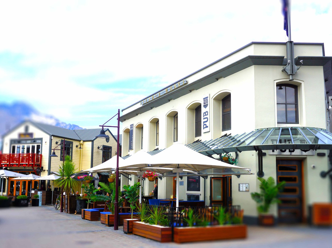 Pub on Wharf