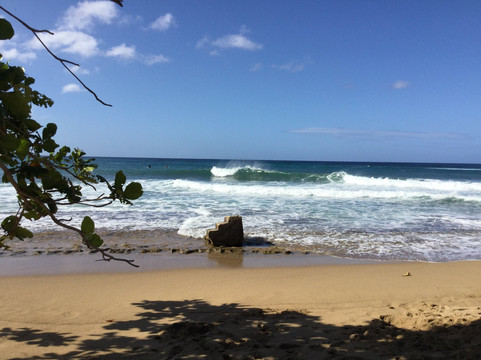 Tres Puertas Art Gallery & Blue Mermaid Gift Shop-吕康必去景点