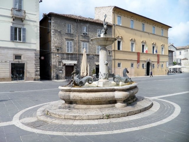 Piazza Arringo景点图片