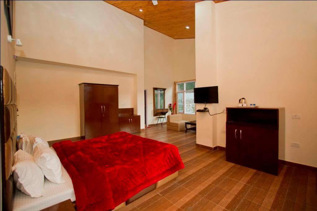 Snow Touch Resort by Sriniwasa Hotels主图