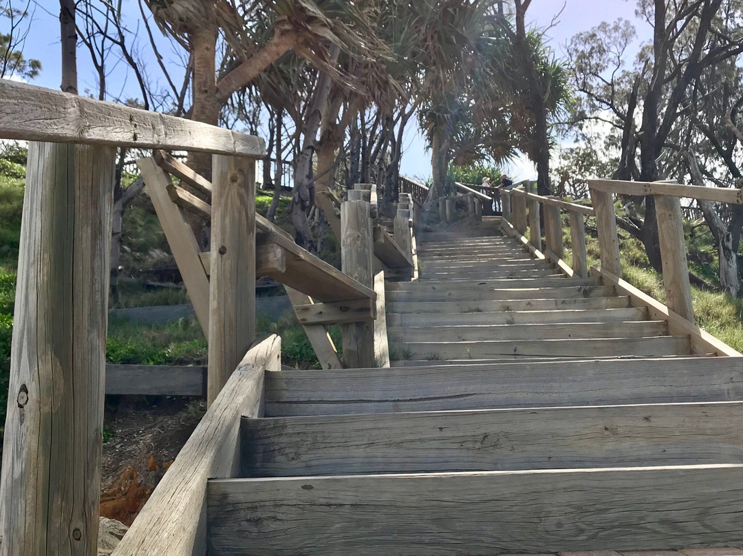 North Stradbroke Island Surf School景点图片
