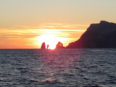 Sorrento Holiday Charter-索伦托必去景点