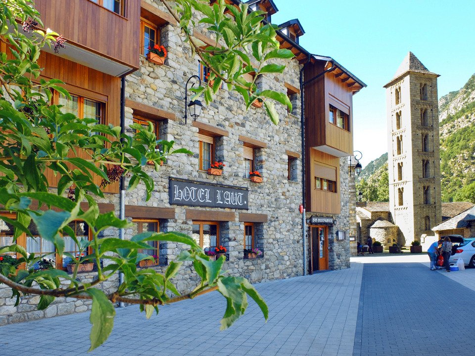 Hotel L´aüt-官方