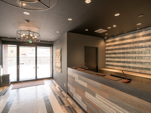 佐野藤冈 R9 酒店主图