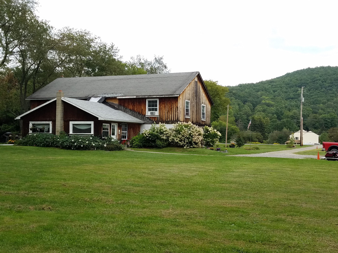 Country Living Bed and Breakfast主图