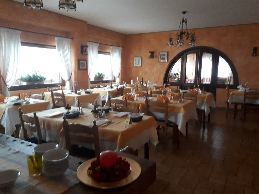 Hotel Corona Ferrea主图