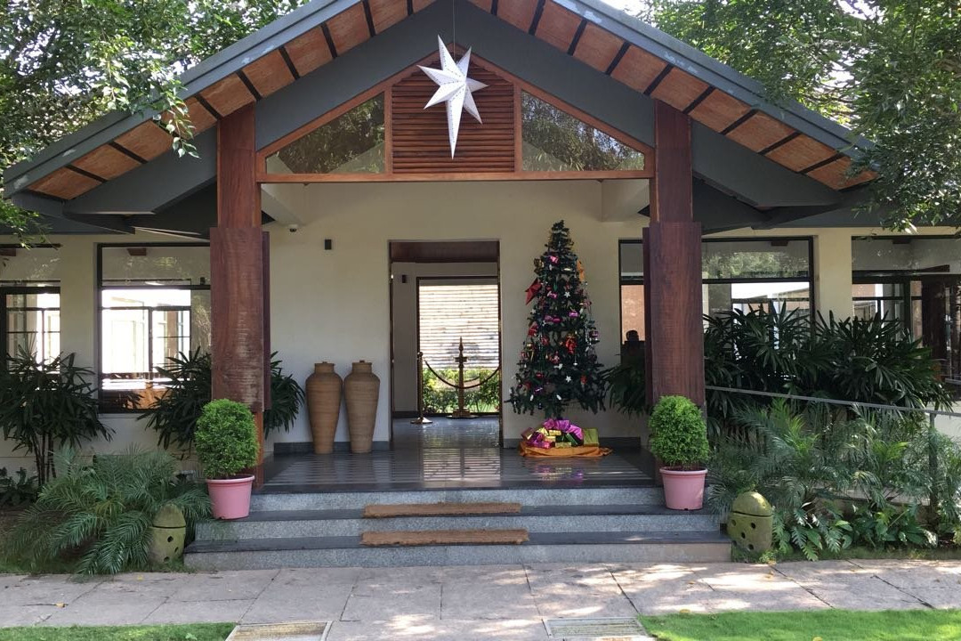 Misty Grove Resort