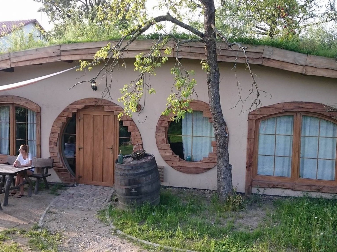 Hobbitowe Wzgorza Domki Caloroczne