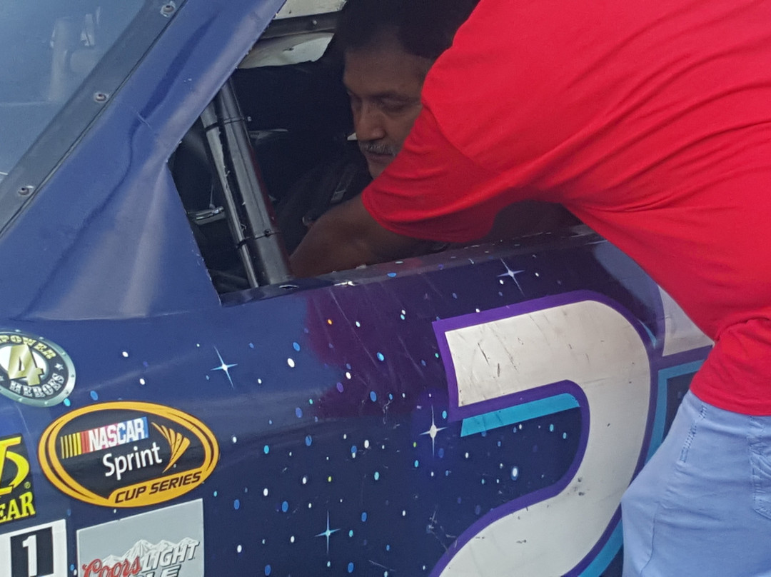Rusty Wallace Driving Experience景点图片