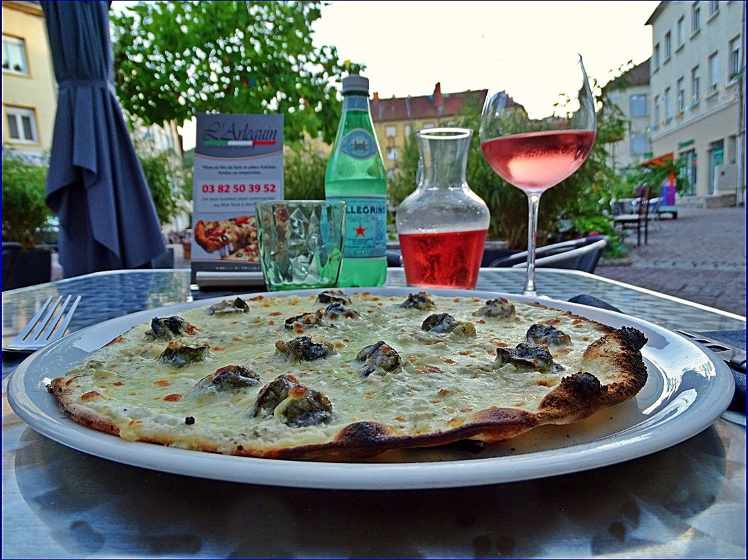 Montenach餐馆和美食-Pizzeria L'Arlequin