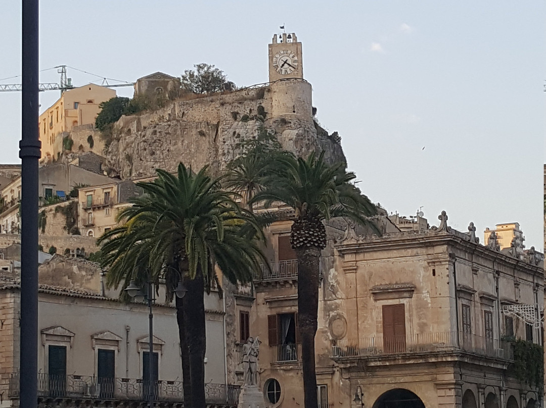 Torre dell'Orologio-莫迪卡必去景点