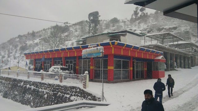OYO Himalaya View-浴室