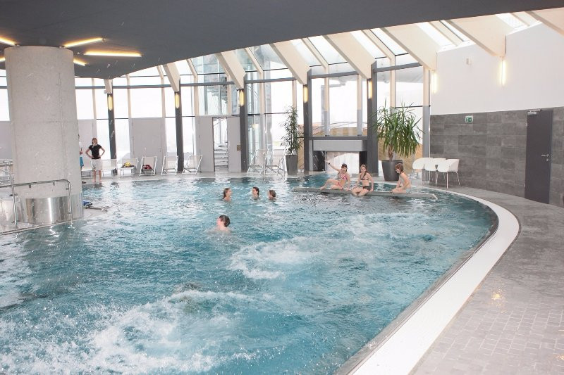 Lahn旅游景点-Kristallbad Wald Königsleiten