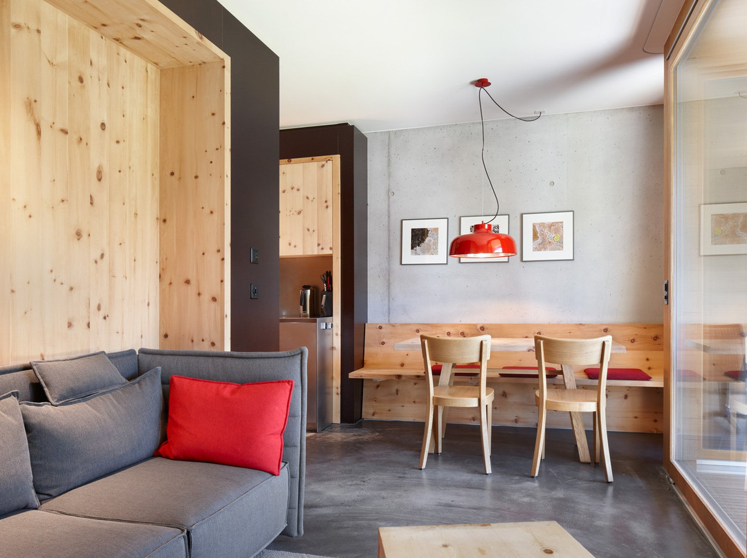Alpine Lodging