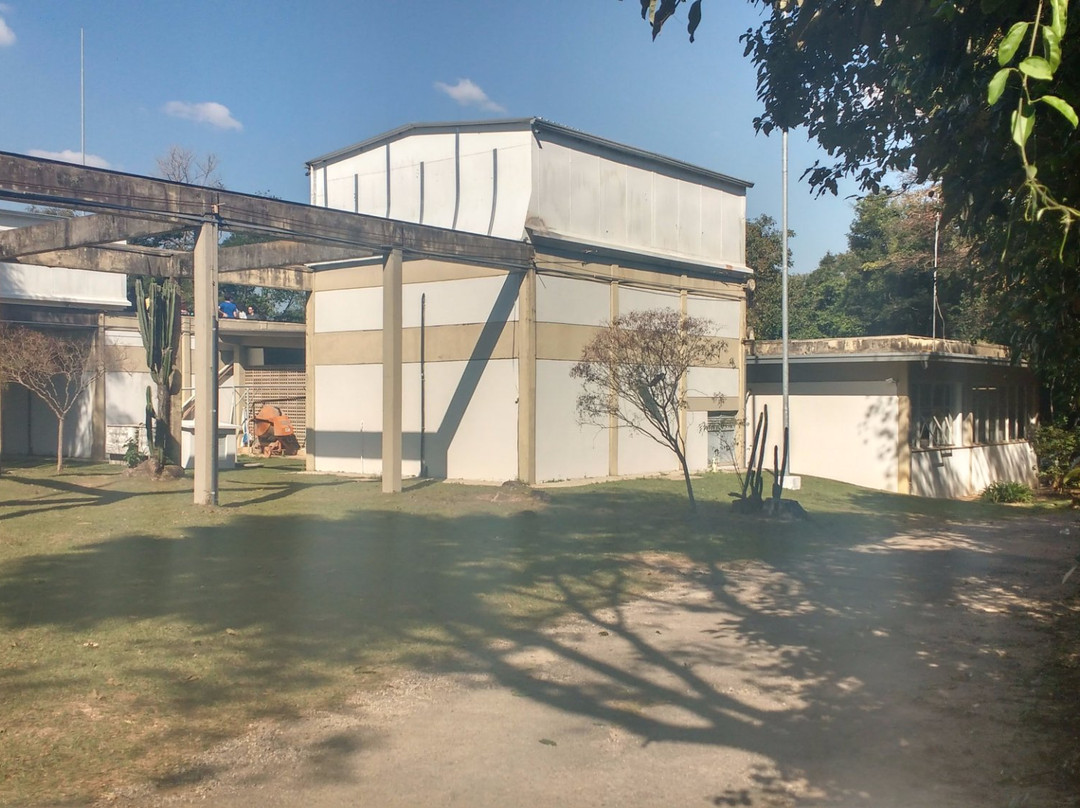 Observatório Abrahão de Moraes-维涅杜必去景点