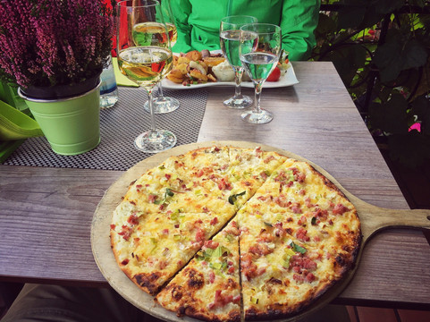 Beim Weinbauer主图