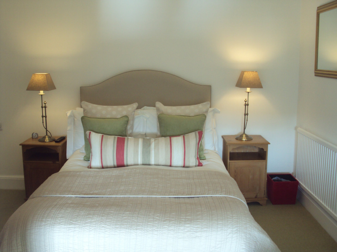 Morval酒店住宿-Woodlands Guest House