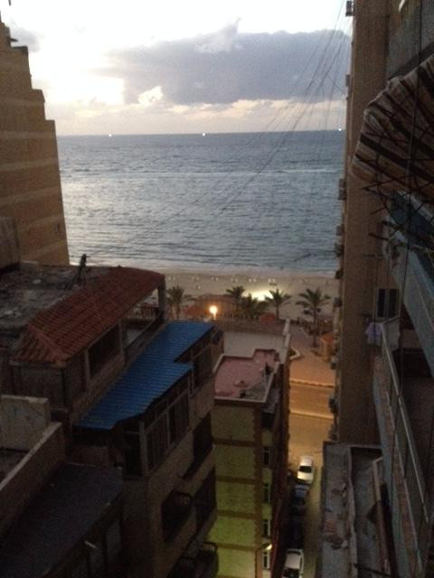 亚历山大地中海套房酒店主图