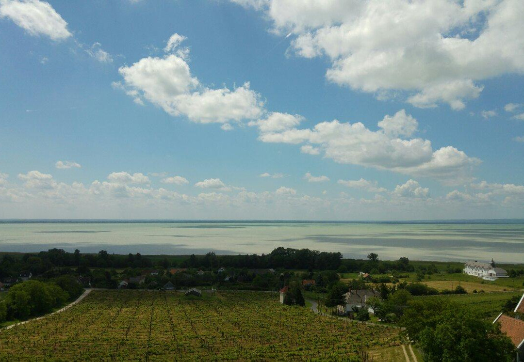 桑达尔旅馆