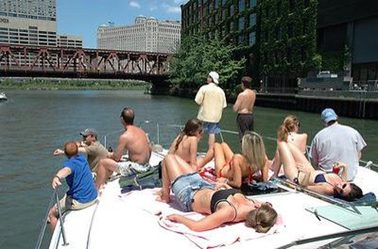 KnockOut Charters - Boat Tours-芝加哥必去景点