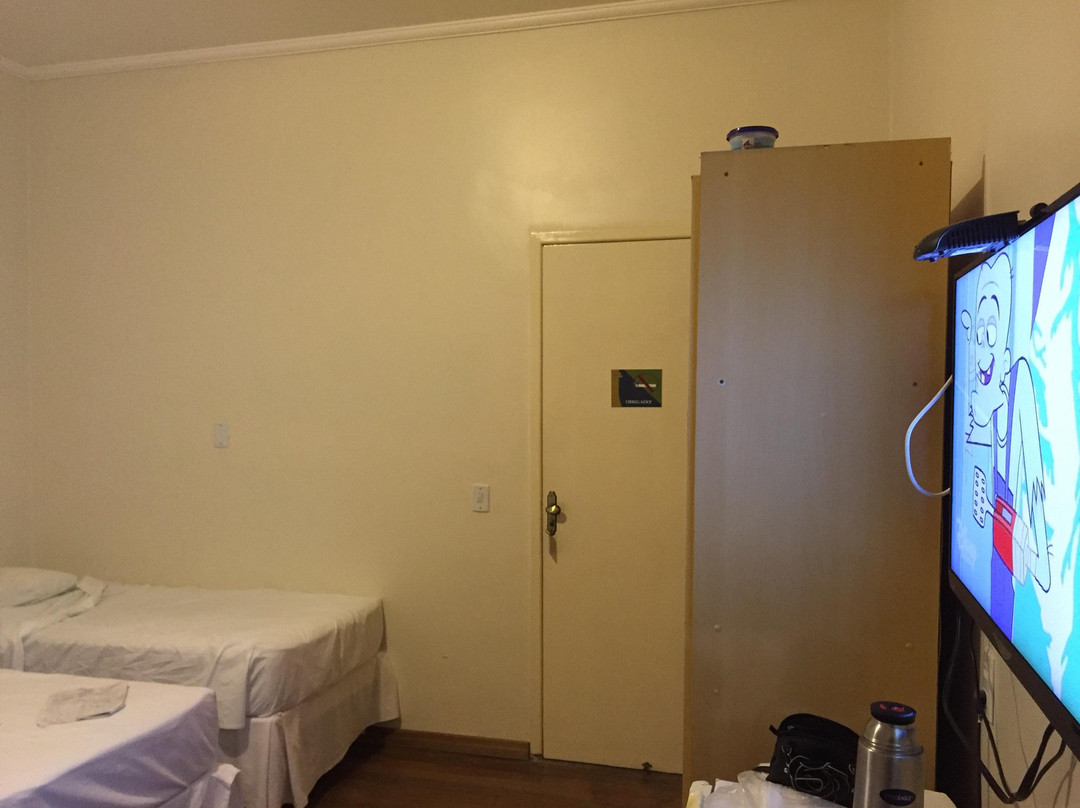 Barlos Hotel