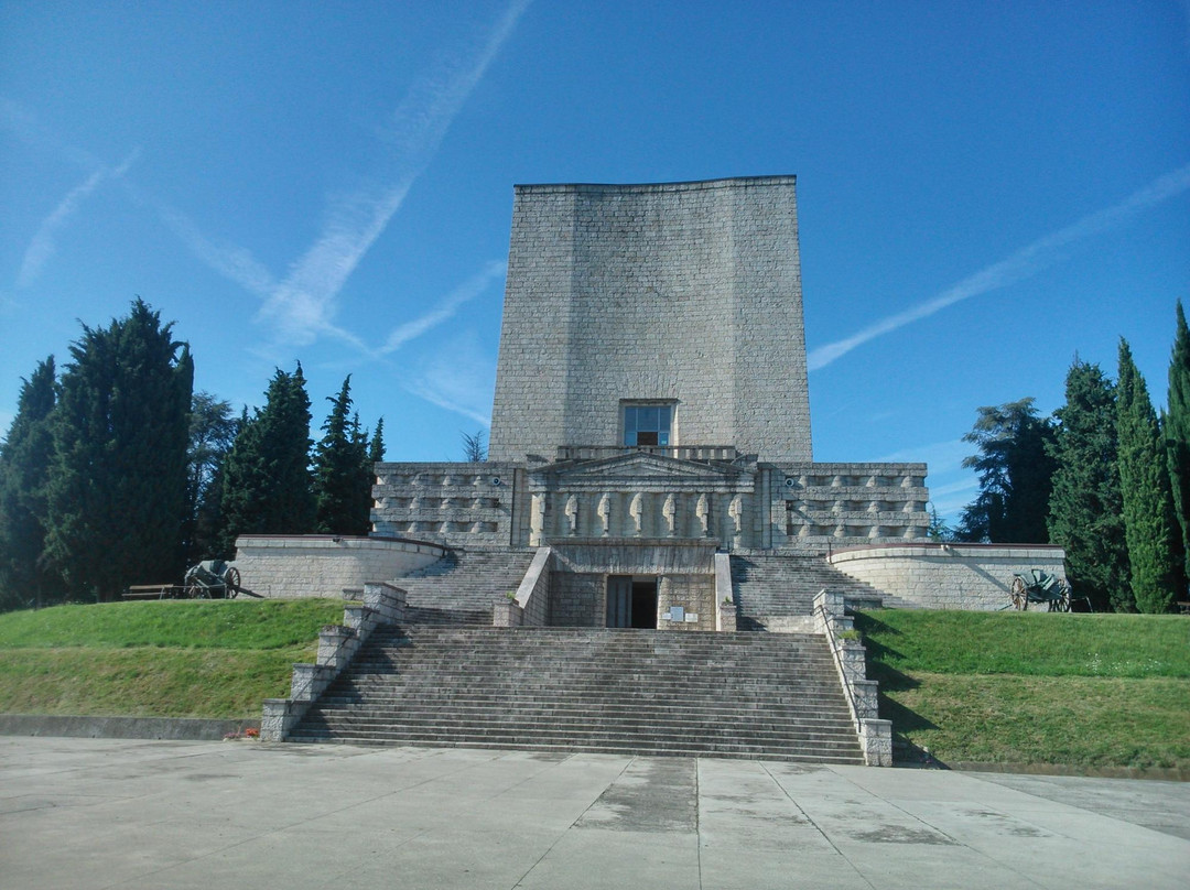 Sacrario Militare di Nervesa della Battaglia景点图片