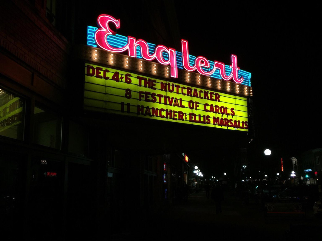 The Englert Theater-爱荷华城必去景点