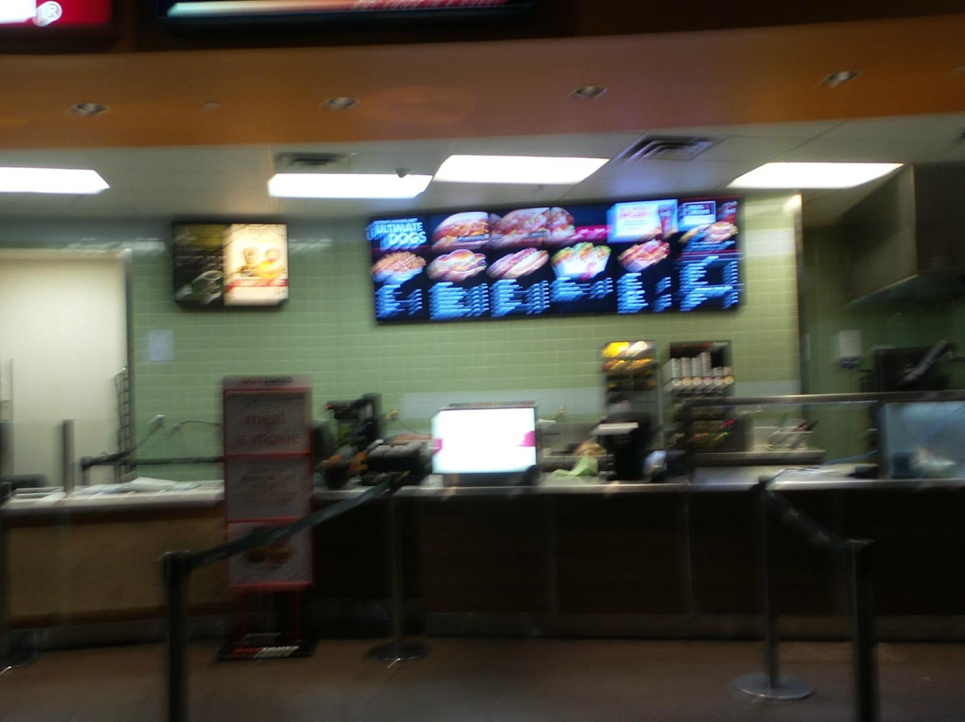 Galaxy Cinemas Red Deer-红鹿市必去景点