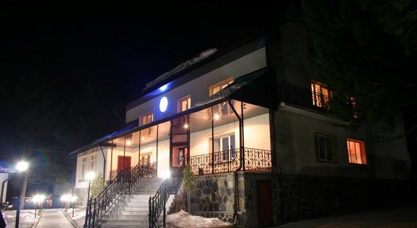 Ozon Landhaus-官方
