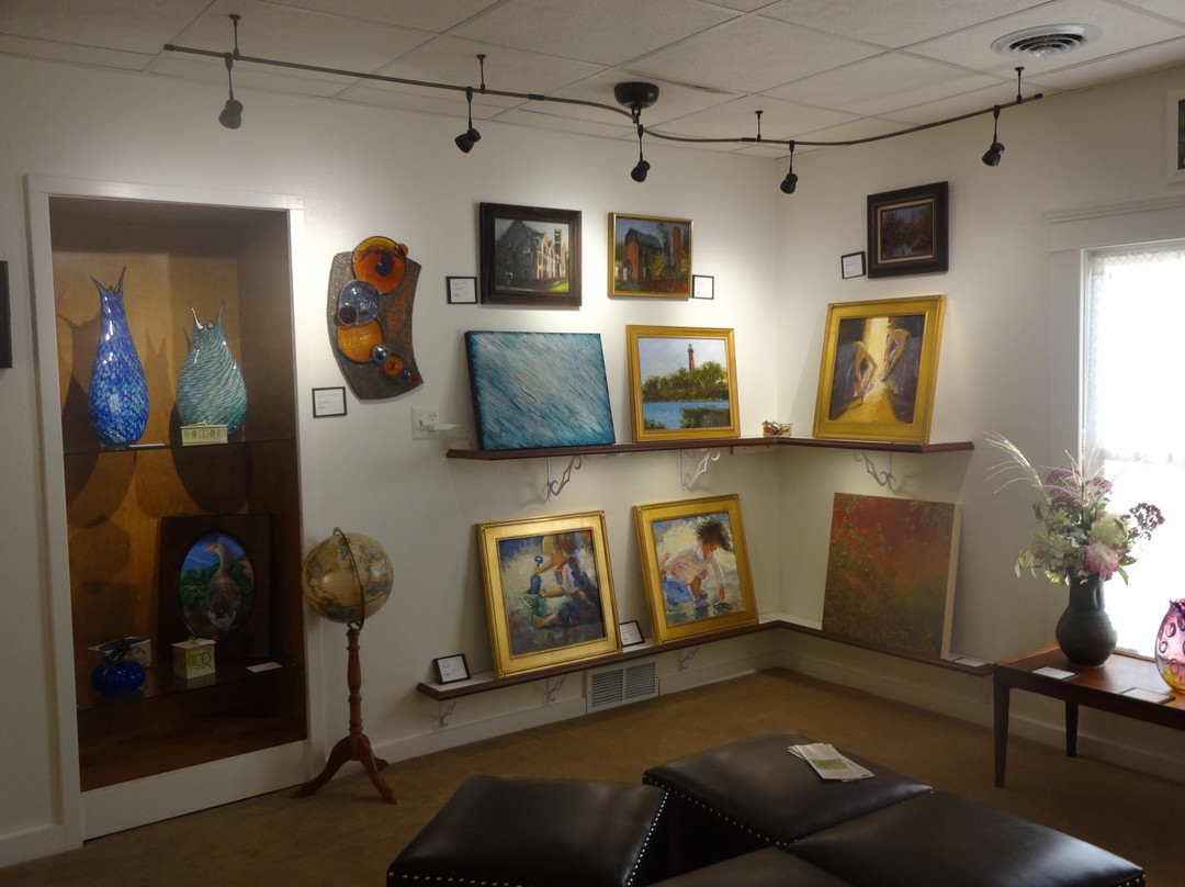 White Key Gallery景点图片