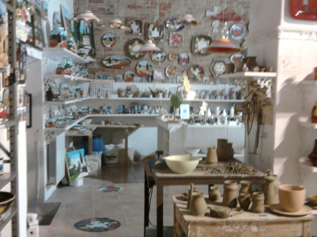 Ceramiche Manufactum-埃尔萨谷口村必去景点