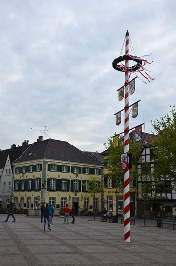 Zu den Drei Koenigen