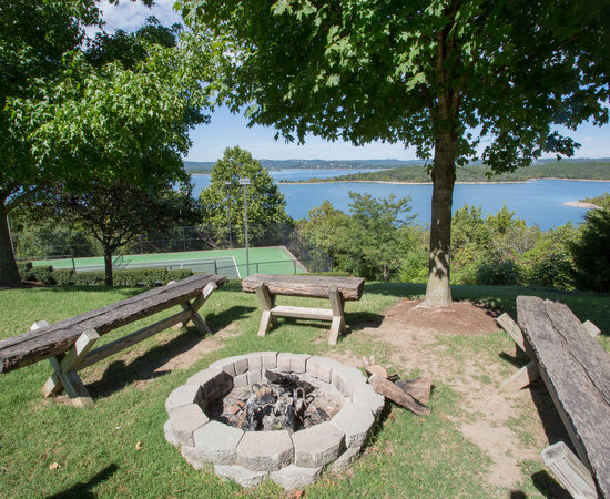 湖上度假酒店及会议中心主图