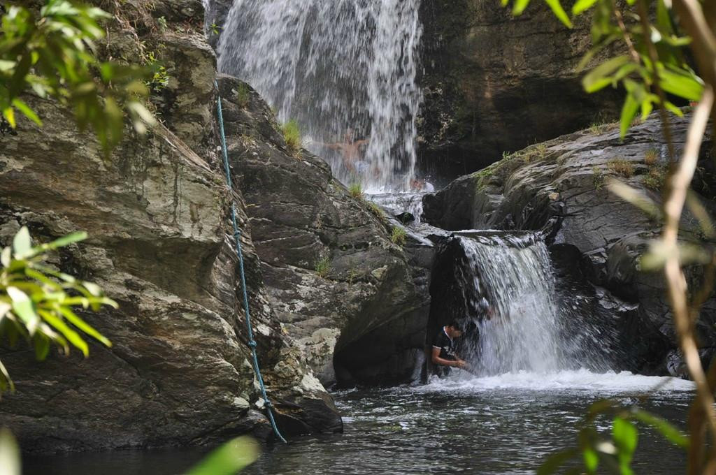 Olanguan Falls-巴拉望岛必去景点