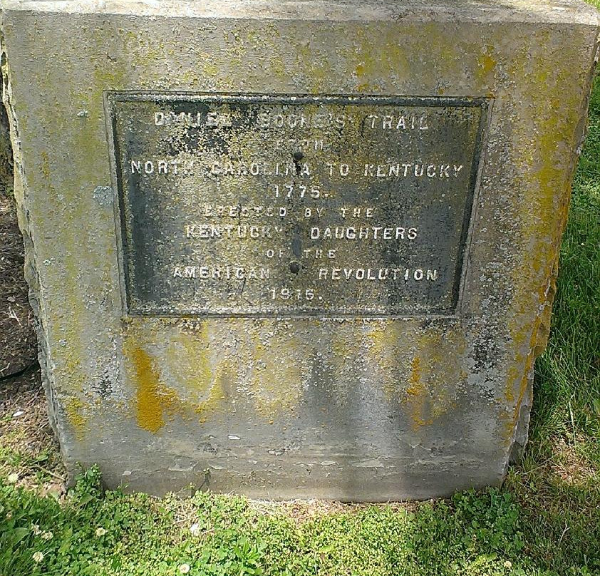 Boone Trace Marker-Berea必去景点