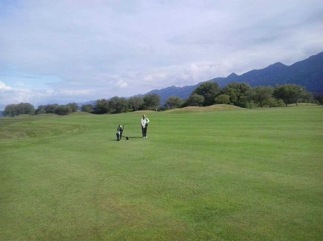 Club de Golf Municipal-利亚内斯必去景点